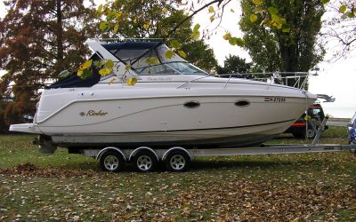 RINKER CRUISER FIESTA VEE 270 motoros kishajó